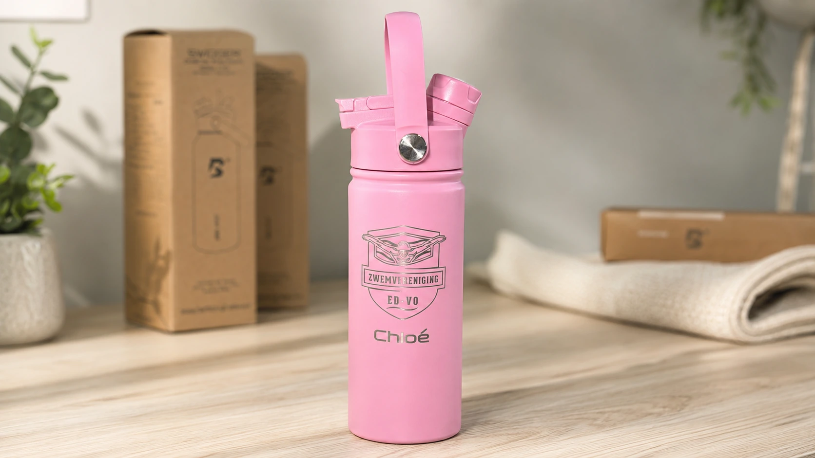 BE FIT SWIGGER RVS drinkfles met strak gegraveerd logo als voorbeeld van lasergraveren op metaal